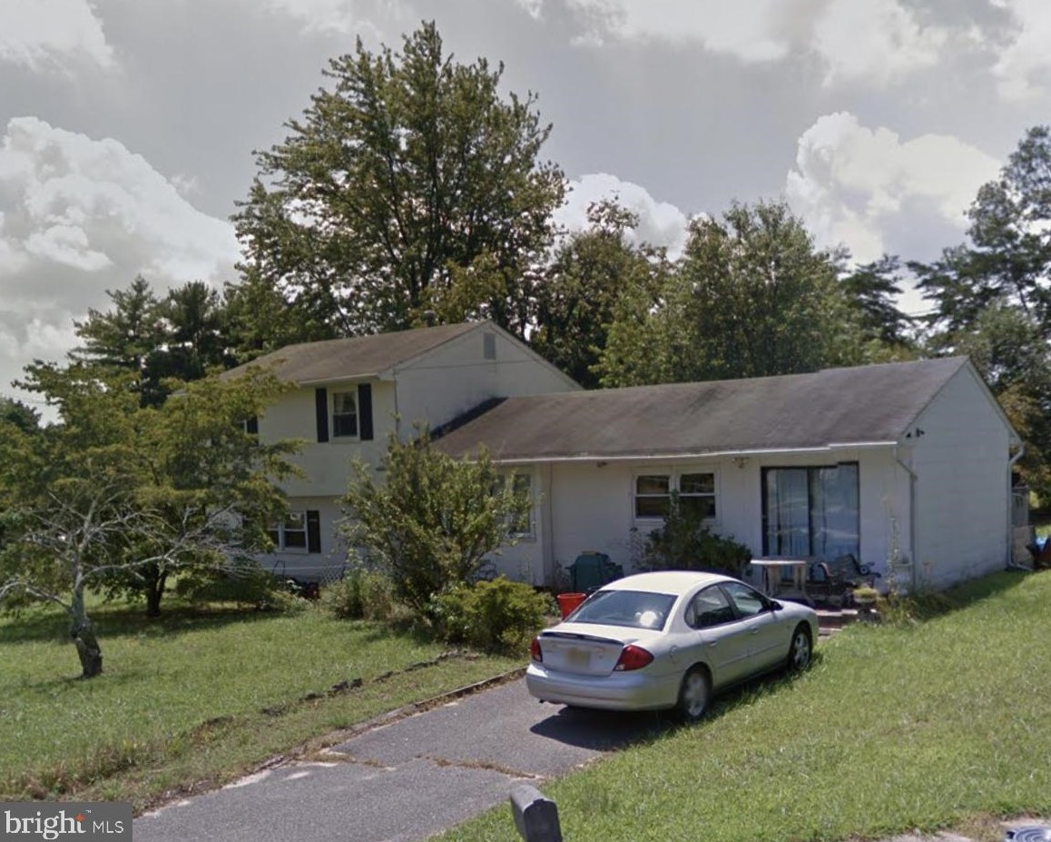 5520 Hunter Ct, Millville, NJ 08332-1716