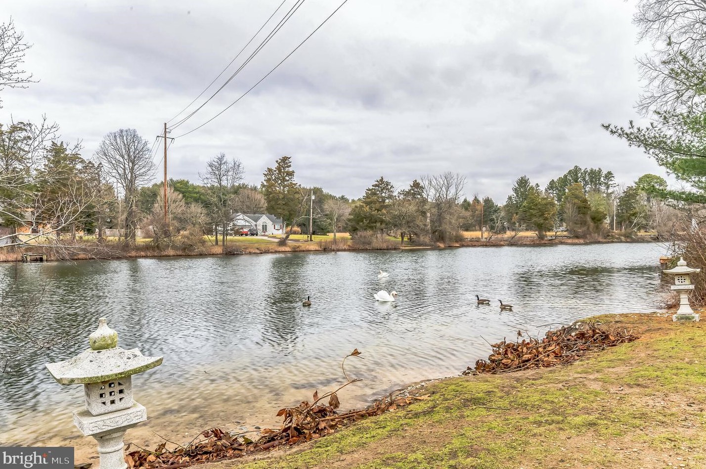 13 Silver Brook Dr, Stow Creek Twp NJ  08302-9407 exterior