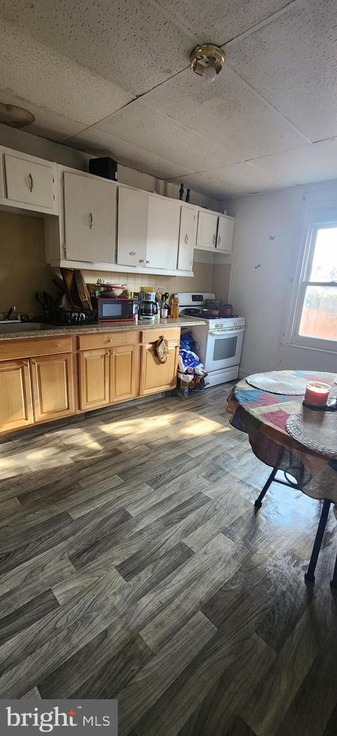 223 3rd St, Millville NJ  08332-5304 exterior