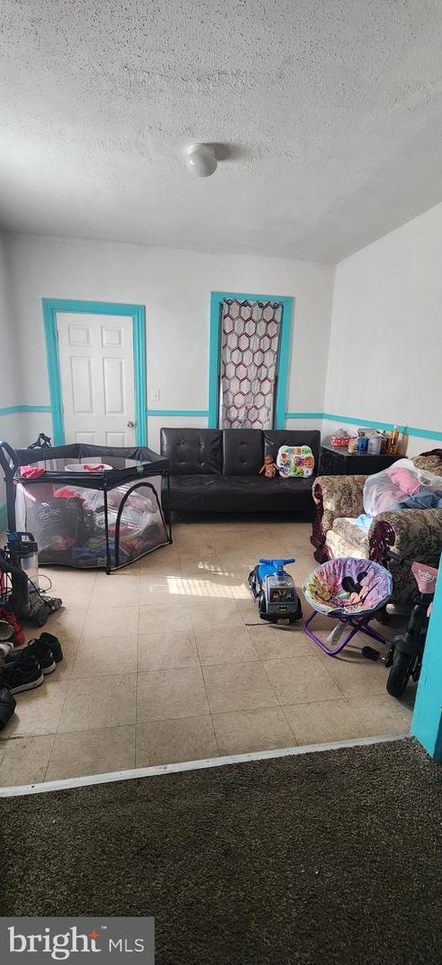 223 S 3rd St, Millville, NJ 08332