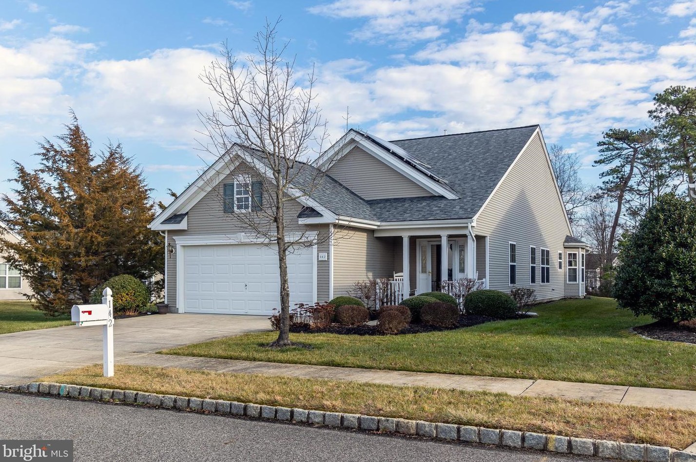 142 Cottage St, Millville, NJ 08332-4832
