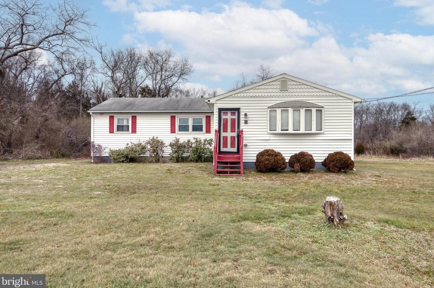 62 Piercetown Rd, Millville NJ  08332-7909 exterior