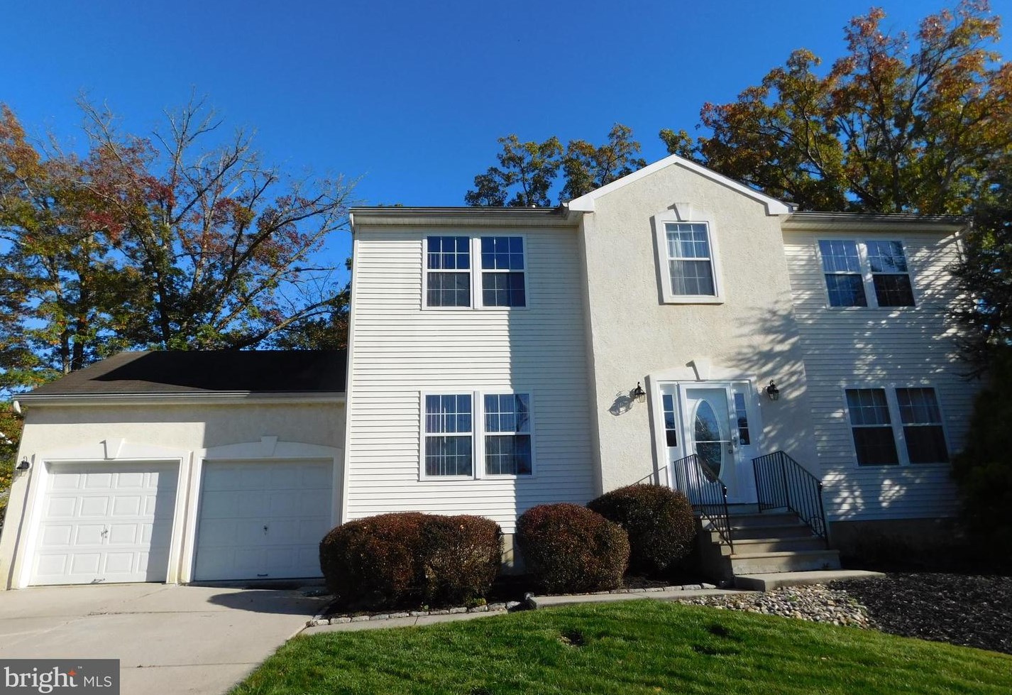 787 Magnolia Rd, Vineland, NJ 08360-6458