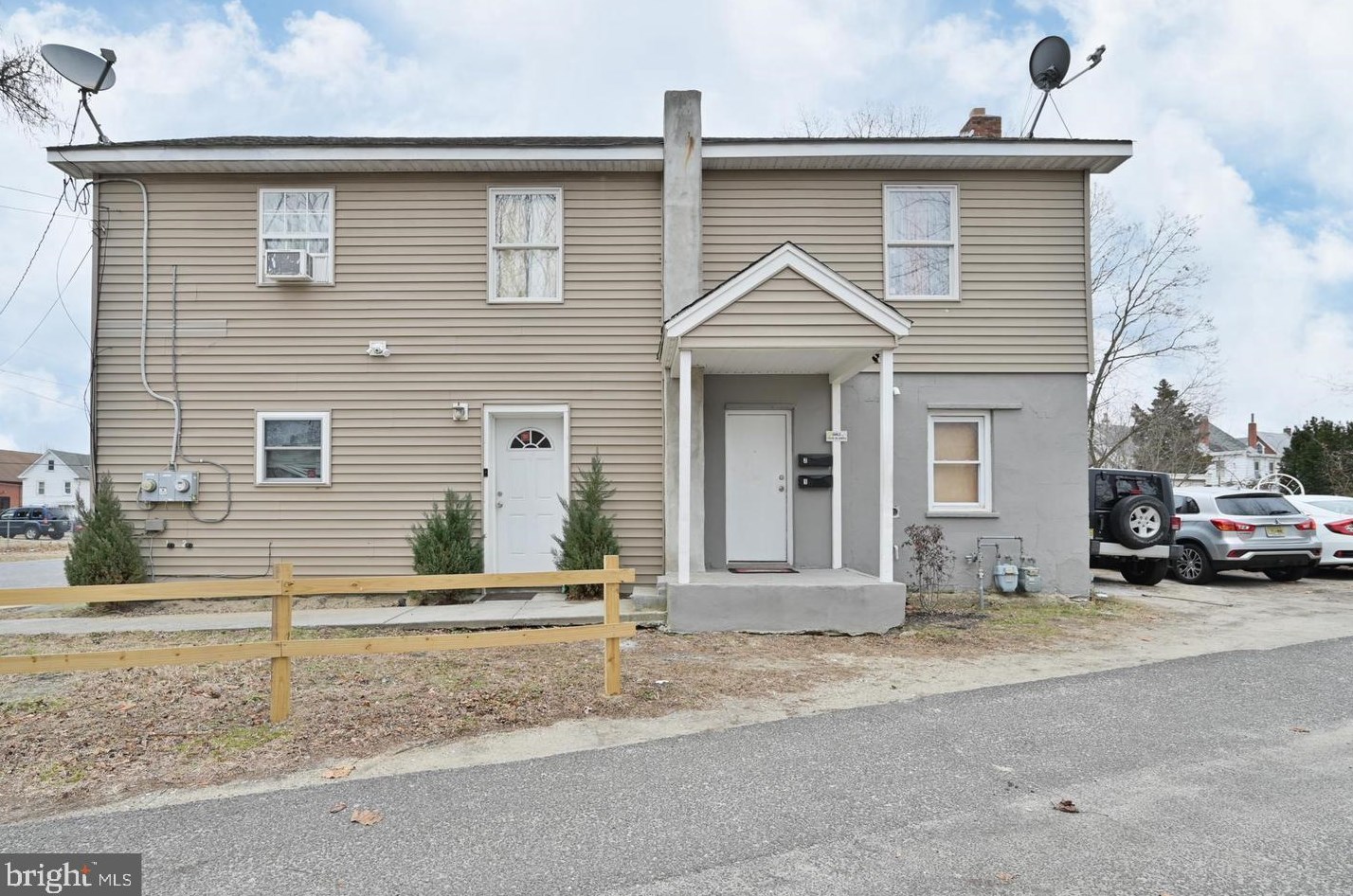 417 Garrison Ave #2, Millville, NJ 08332