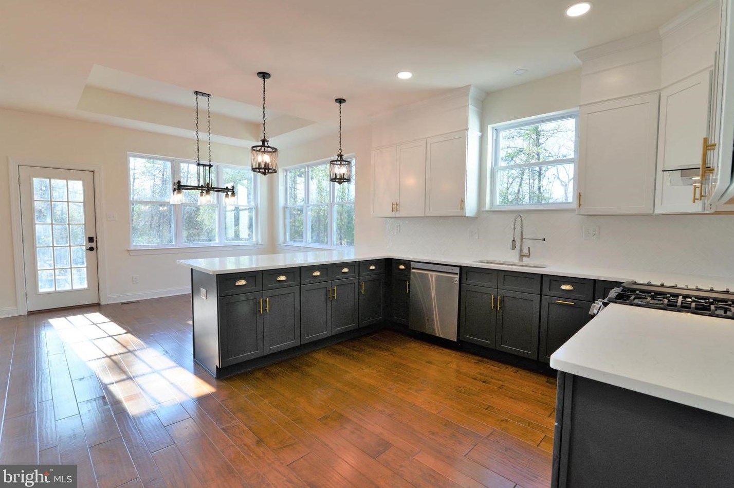 5010 Covered Bridge Rd, Millville NJ  08332 exterior