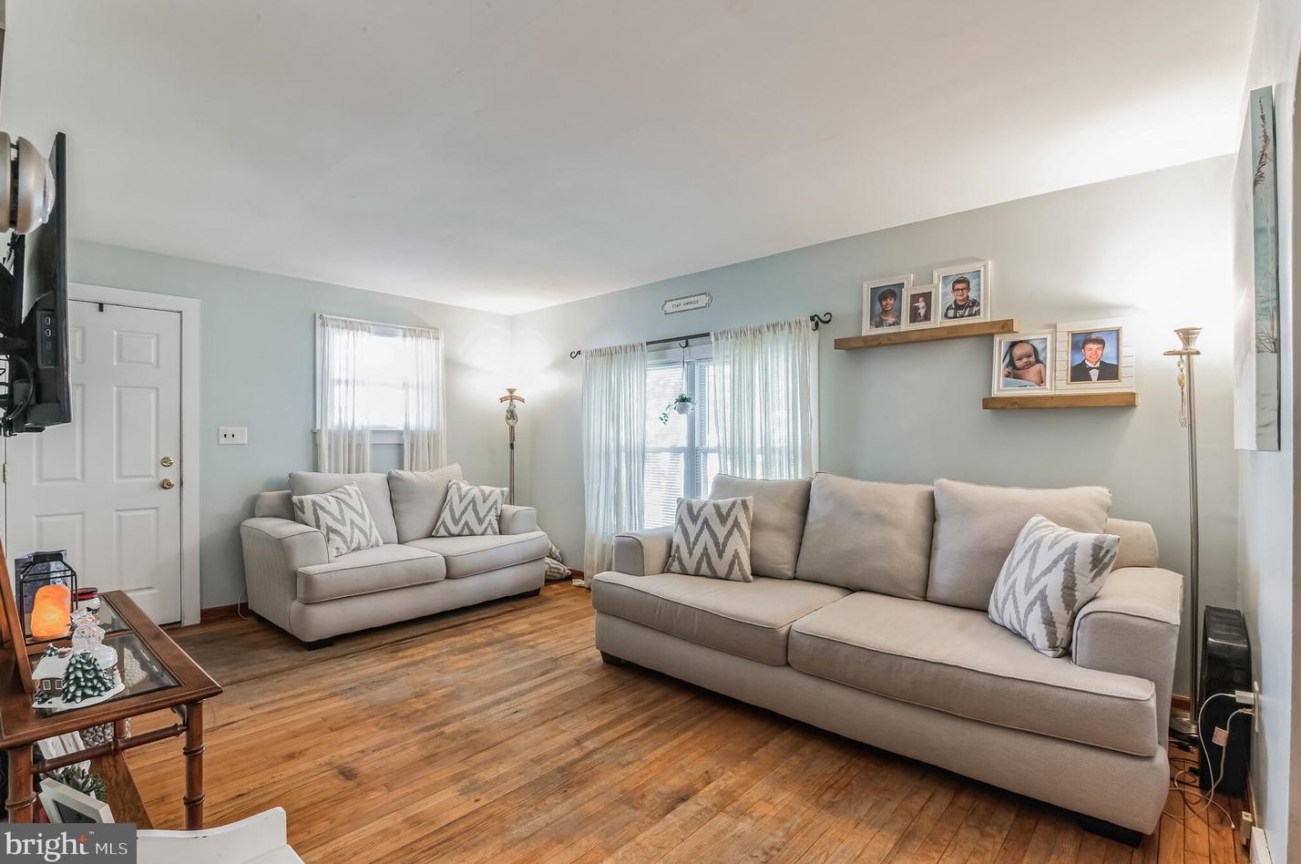 403 8th St, Millville, NJ 08332-3141