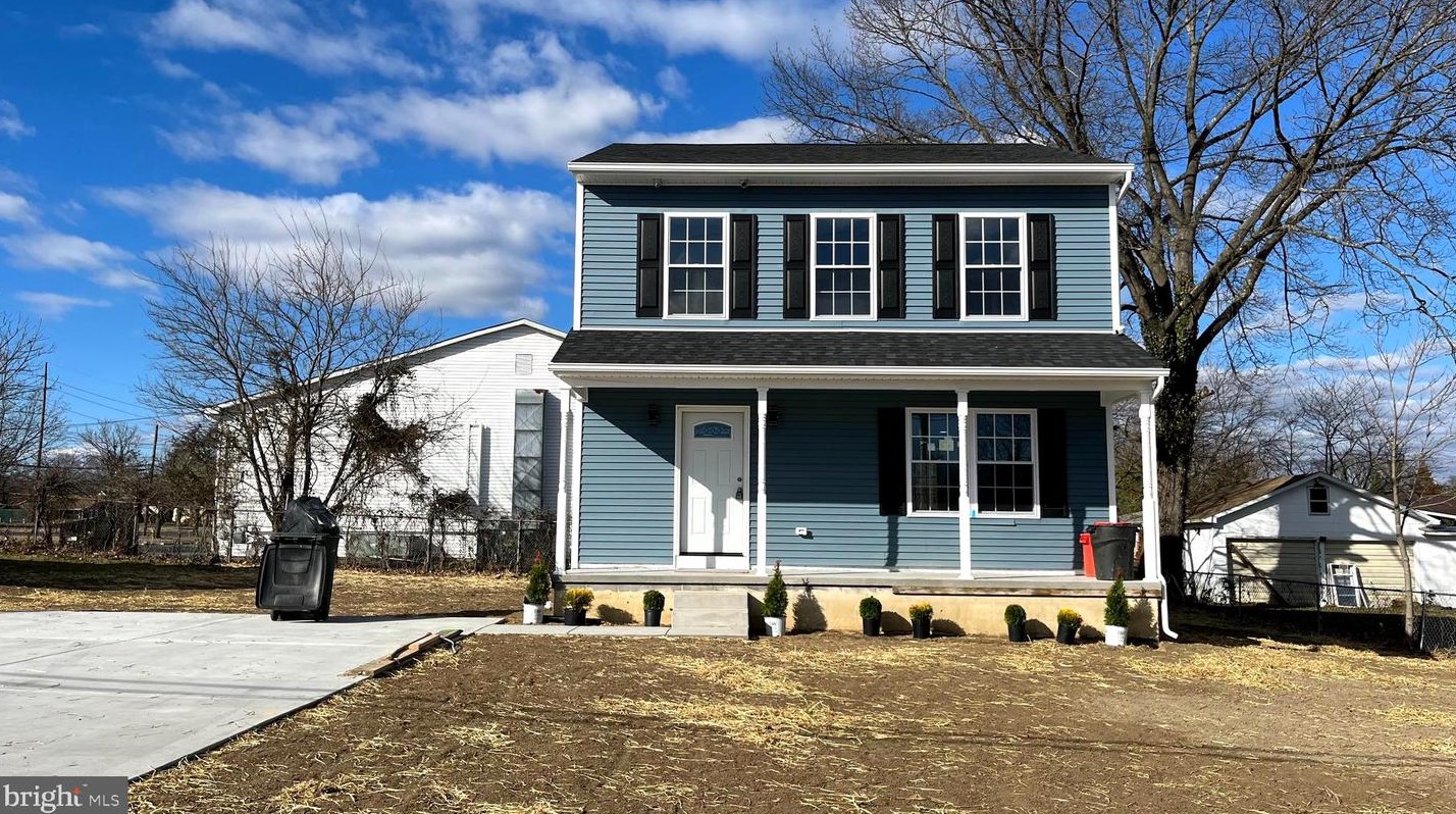 506 Laurel St, Vineland, NJ 08360-2827