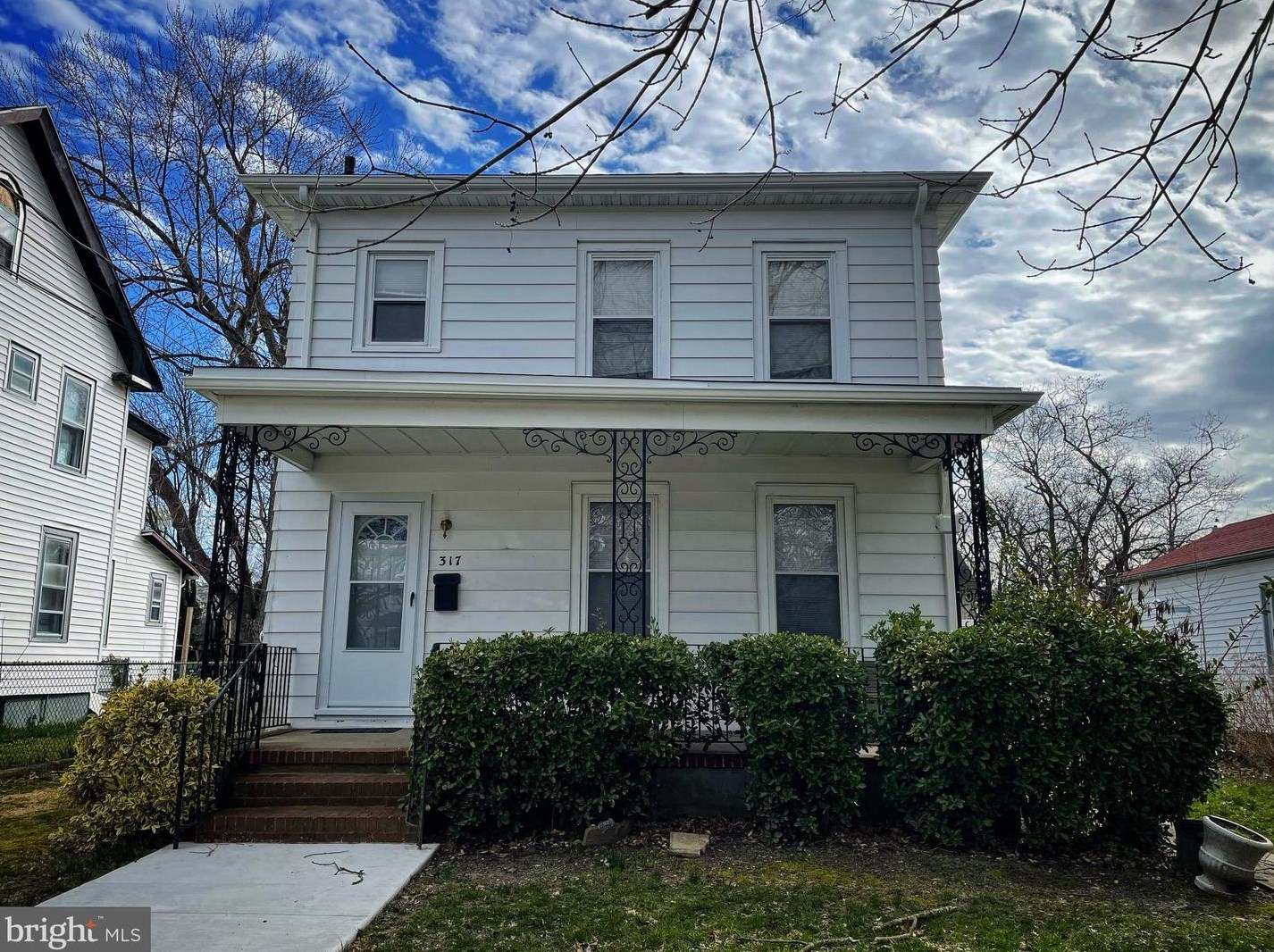 317 S 8th St, Vineland, NJ 08360
