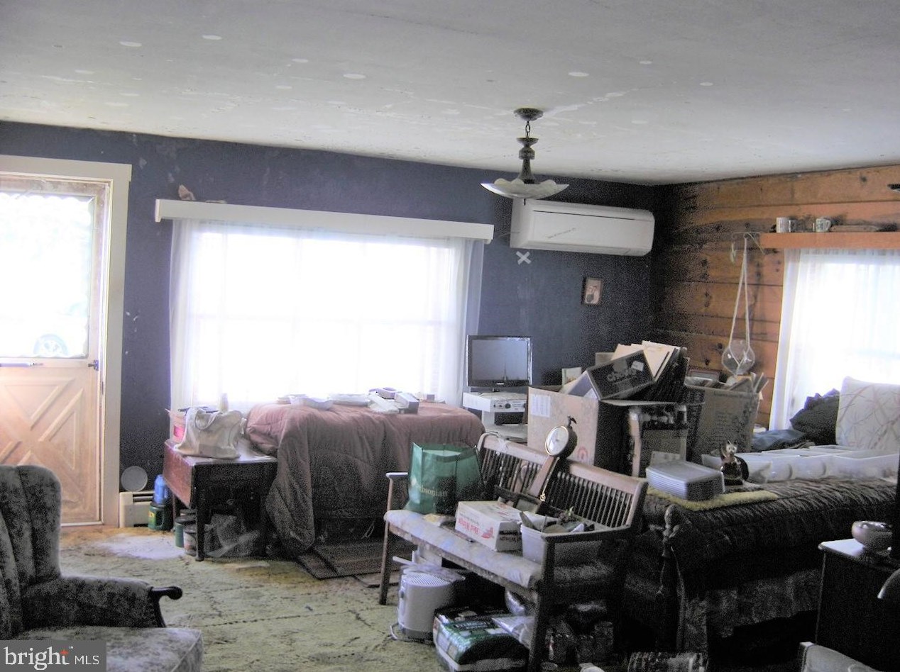 285 Diament Rd, Stow Creek Twp NJ  08302-5737 exterior