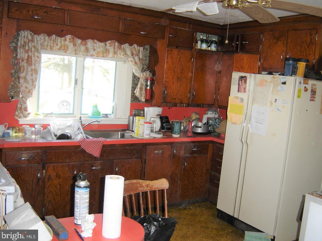 285 Diament Rd, Stow Creek Twp NJ  08302-5737 exterior