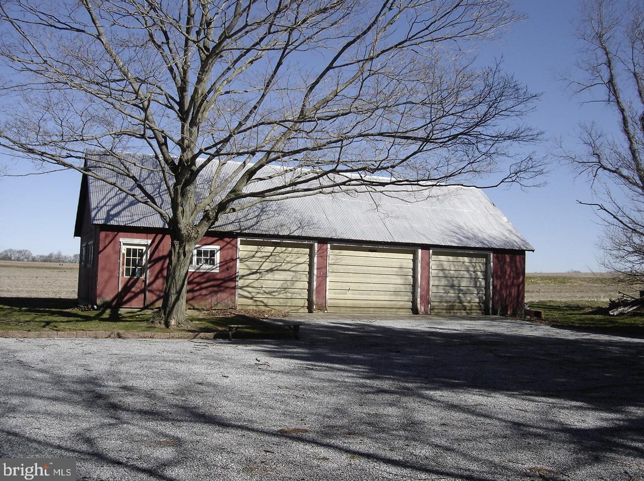 285 Diament Rd, Stow Creek Twp NJ  08302-5737 exterior