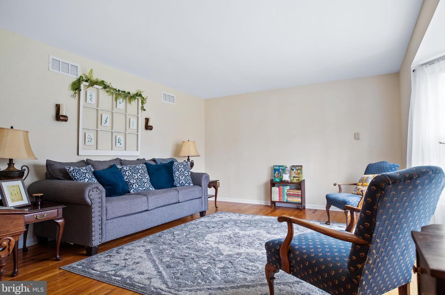 2884 Wynnewood Dr, Vineland, NJ 08361