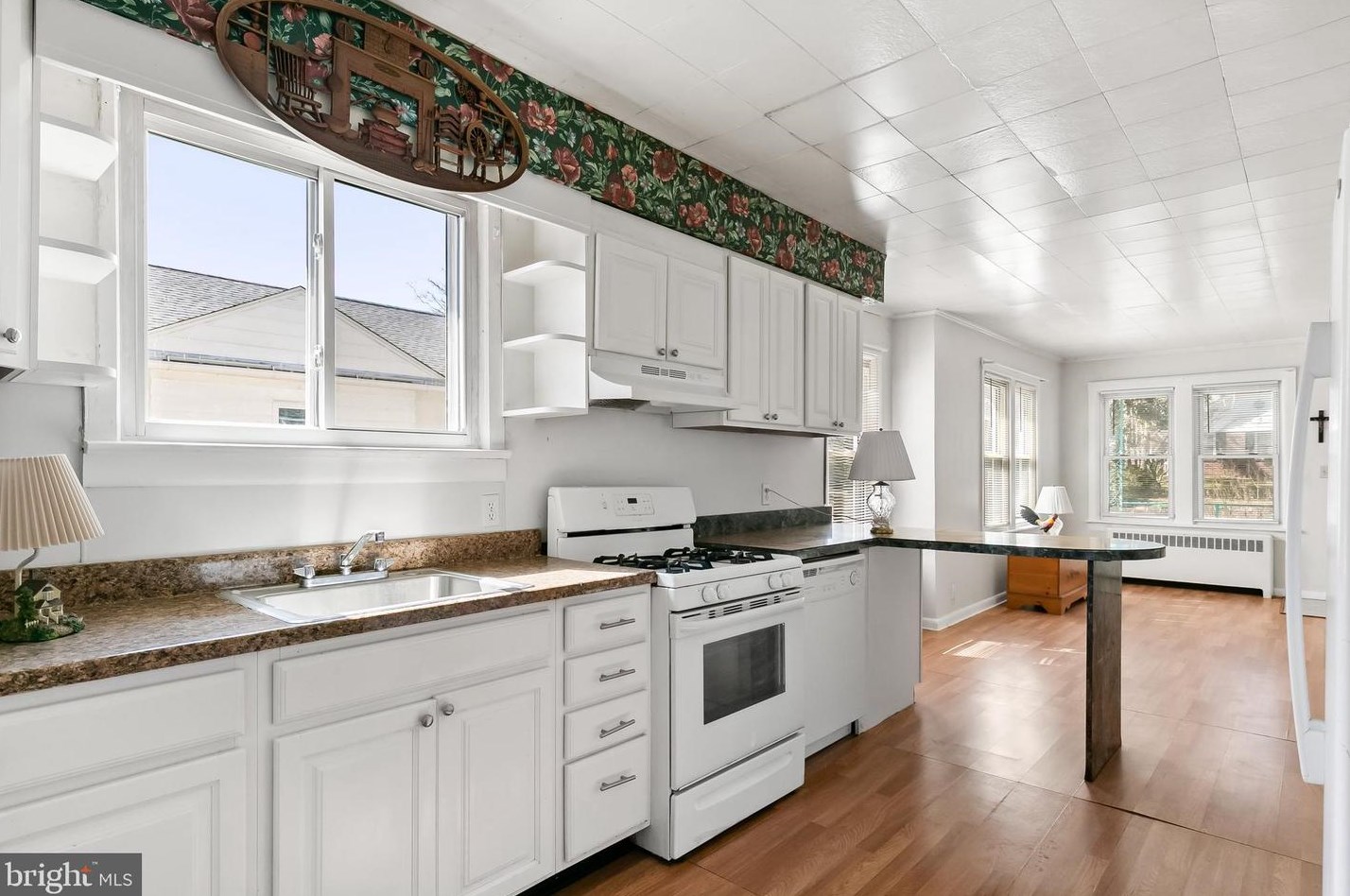 61 Evelyn Ave, Vineland NJ  08360-4931 exterior