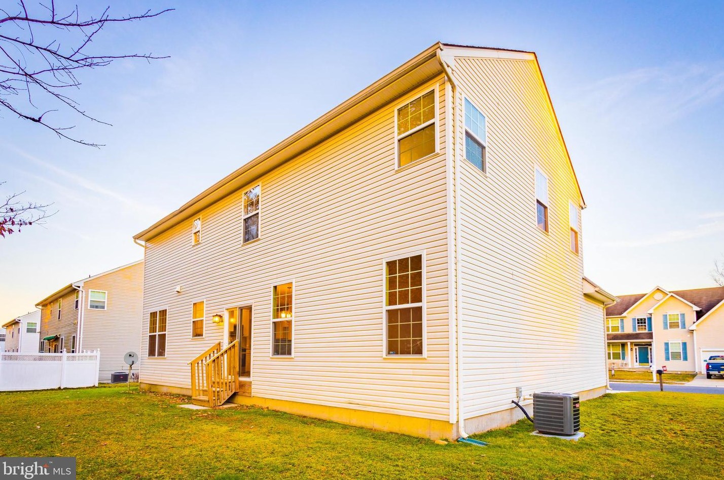 2036 Easy St, Millville, NJ 08332-1547