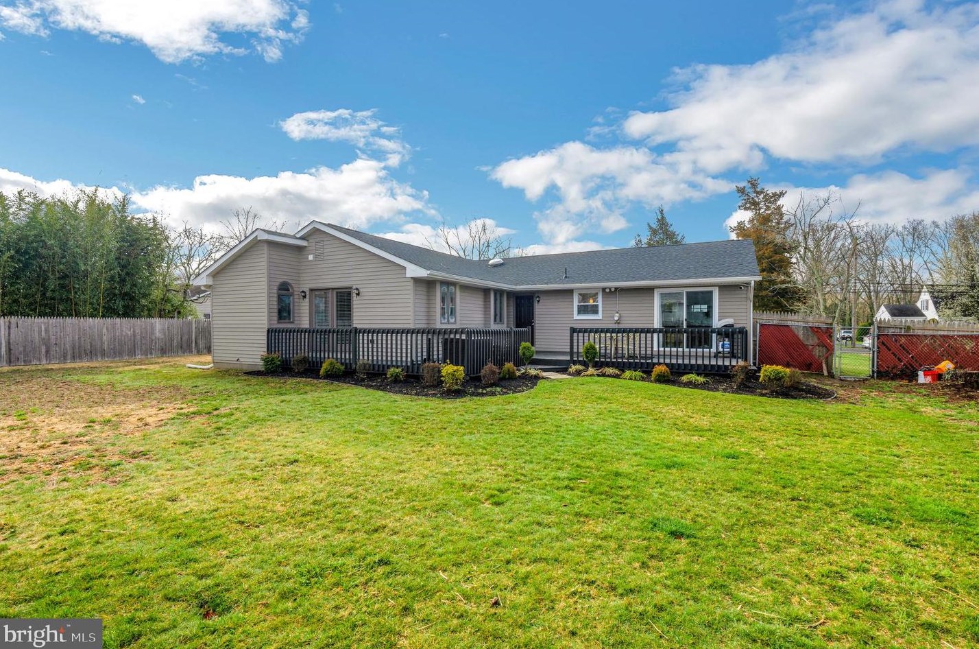 2344 Magnolia Rd, Vineland NJ  08361-6677 exterior