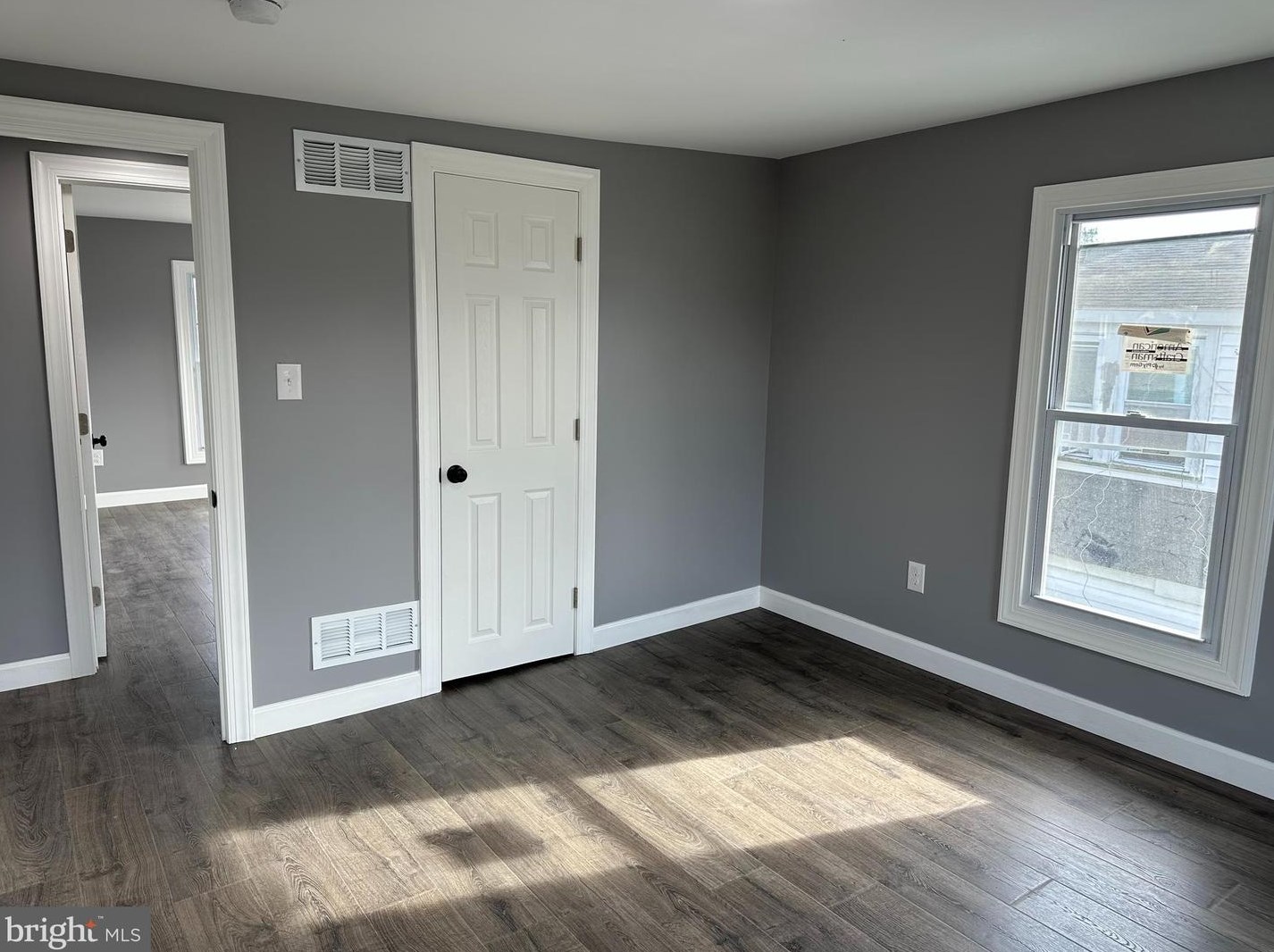 125 Foundry St, Millville NJ  08332-2805 exterior