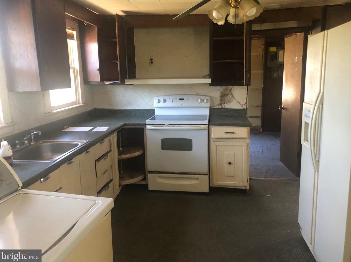 104 9th St, Millville, NJ 08332-3419