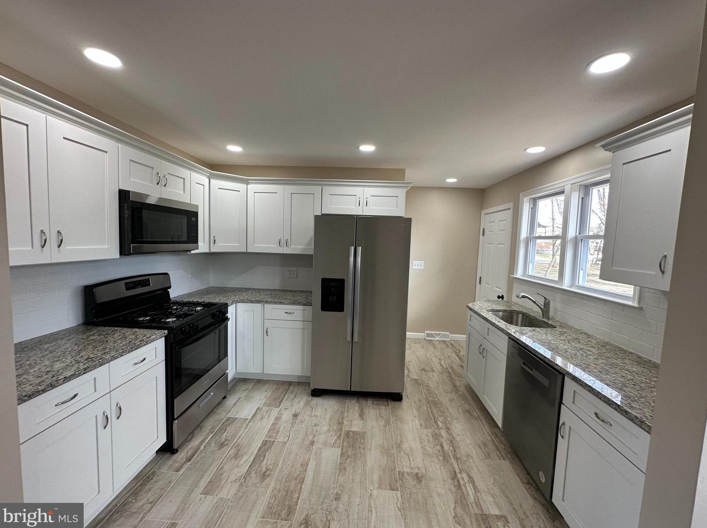 509 Whitall Ave, Millville, NJ 08332-3929