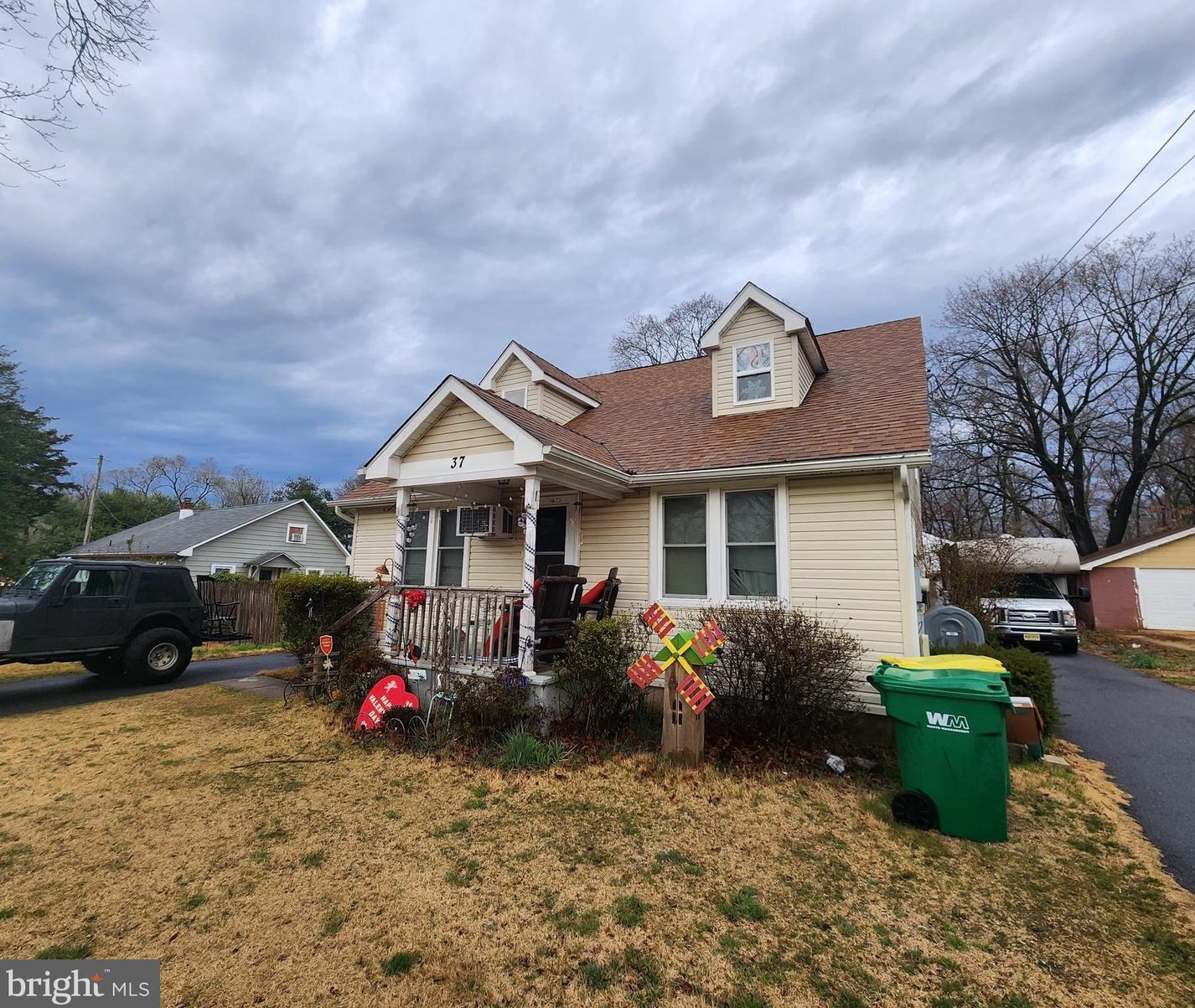 37 Victory Rd, Stow Creek Twp, NJ 08302