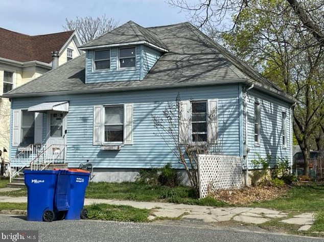 410 E St, Millville, NJ 08332-2646