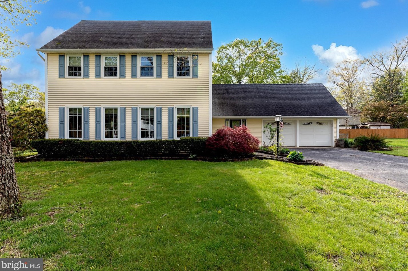 2128 Quail St, Vineland, NJ 08361-7333
