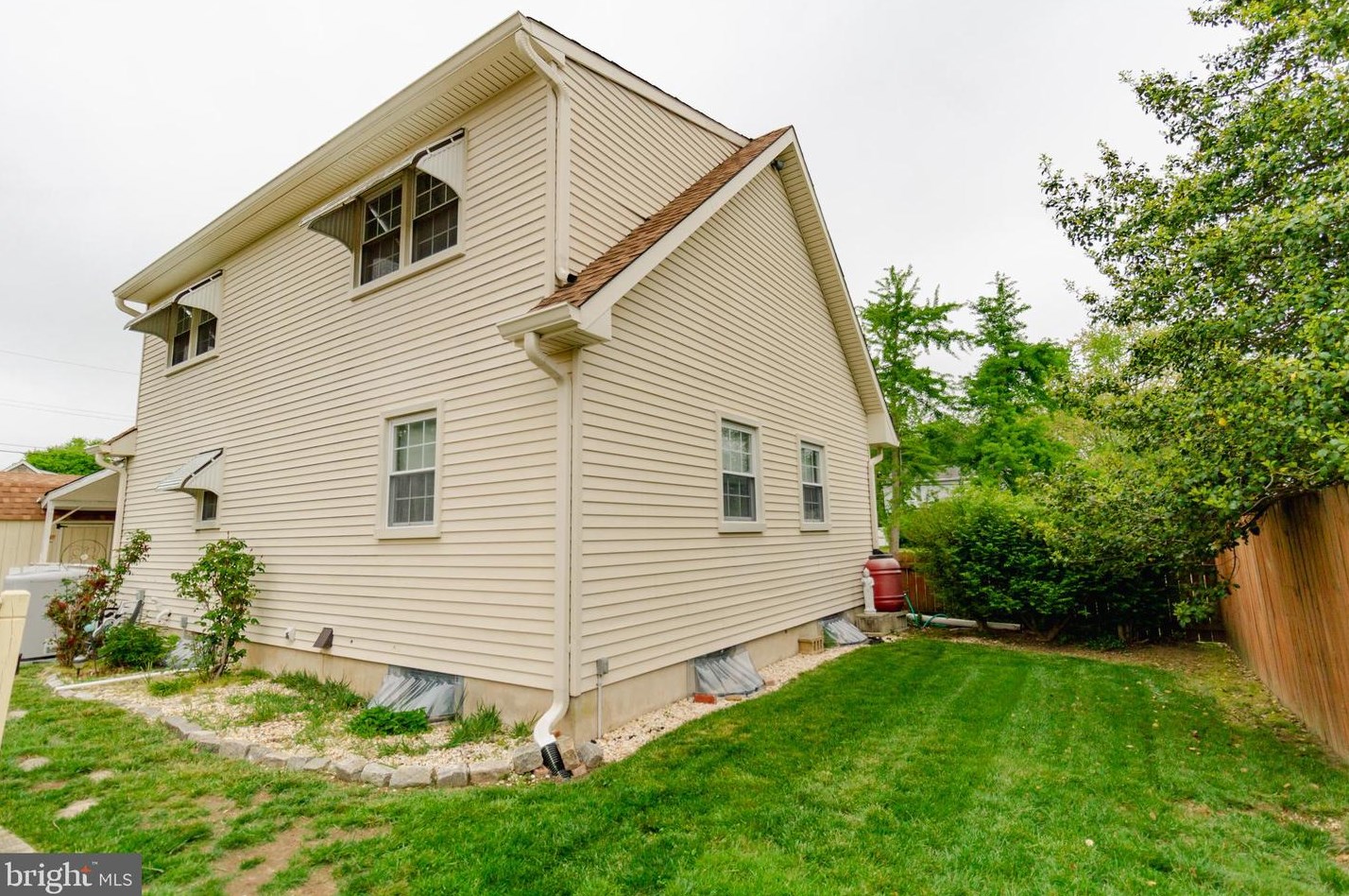 2157 Washington Ave, Vineland, NJ 08361