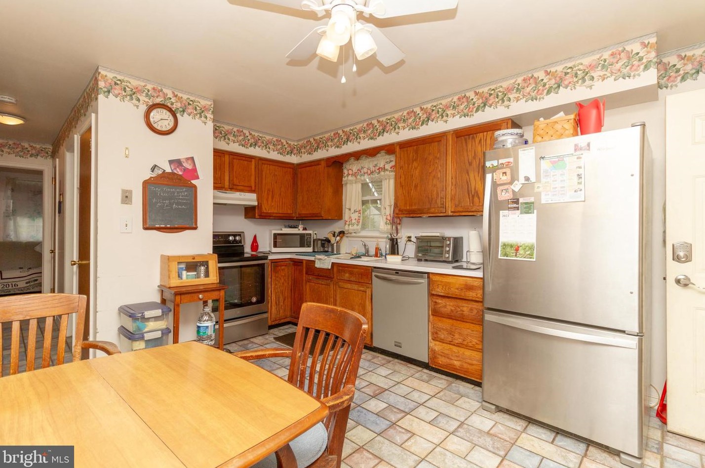 2157 Washington Ave, Vineland NJ  08361-8447 exterior