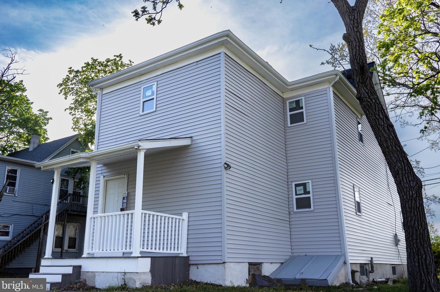 117 Foundry St, Millville NJ  08332-2805 exterior
