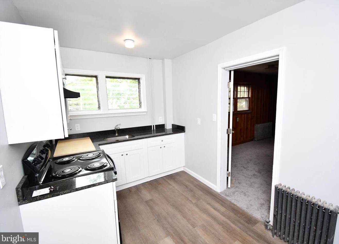 314 E St, Millville NJ  08332-2657 exterior