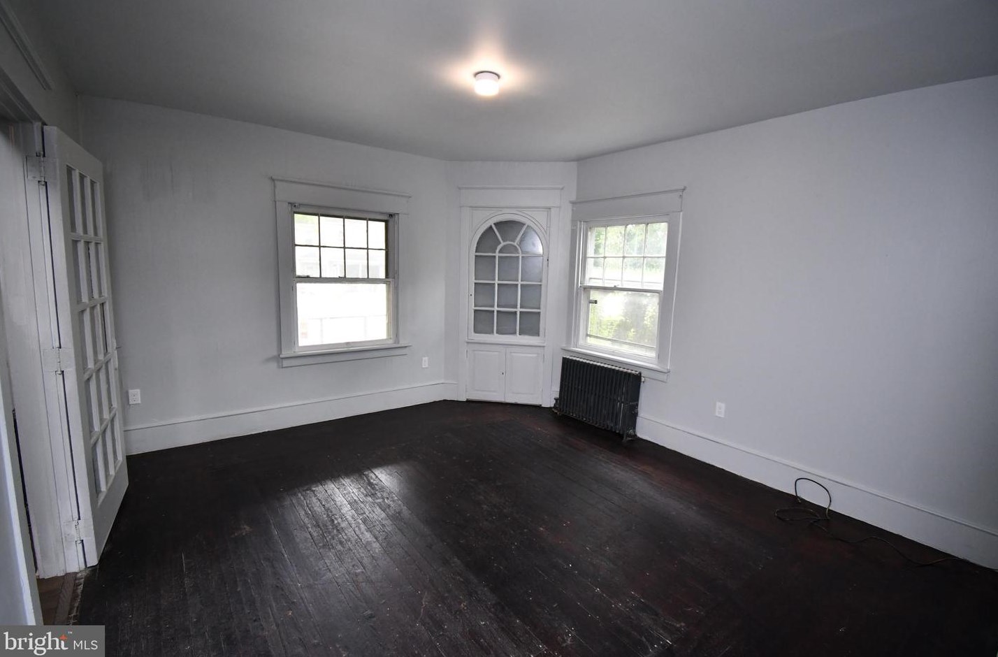 314 E St, Millville NJ  08332-2657 exterior