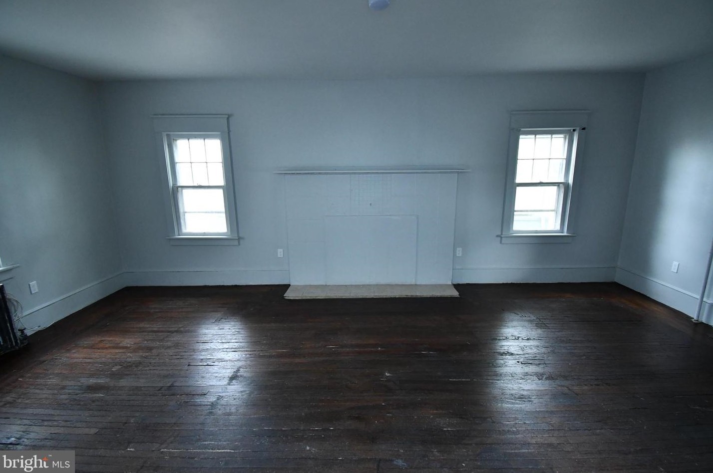 314 E St, Millville NJ  08332-2657 exterior