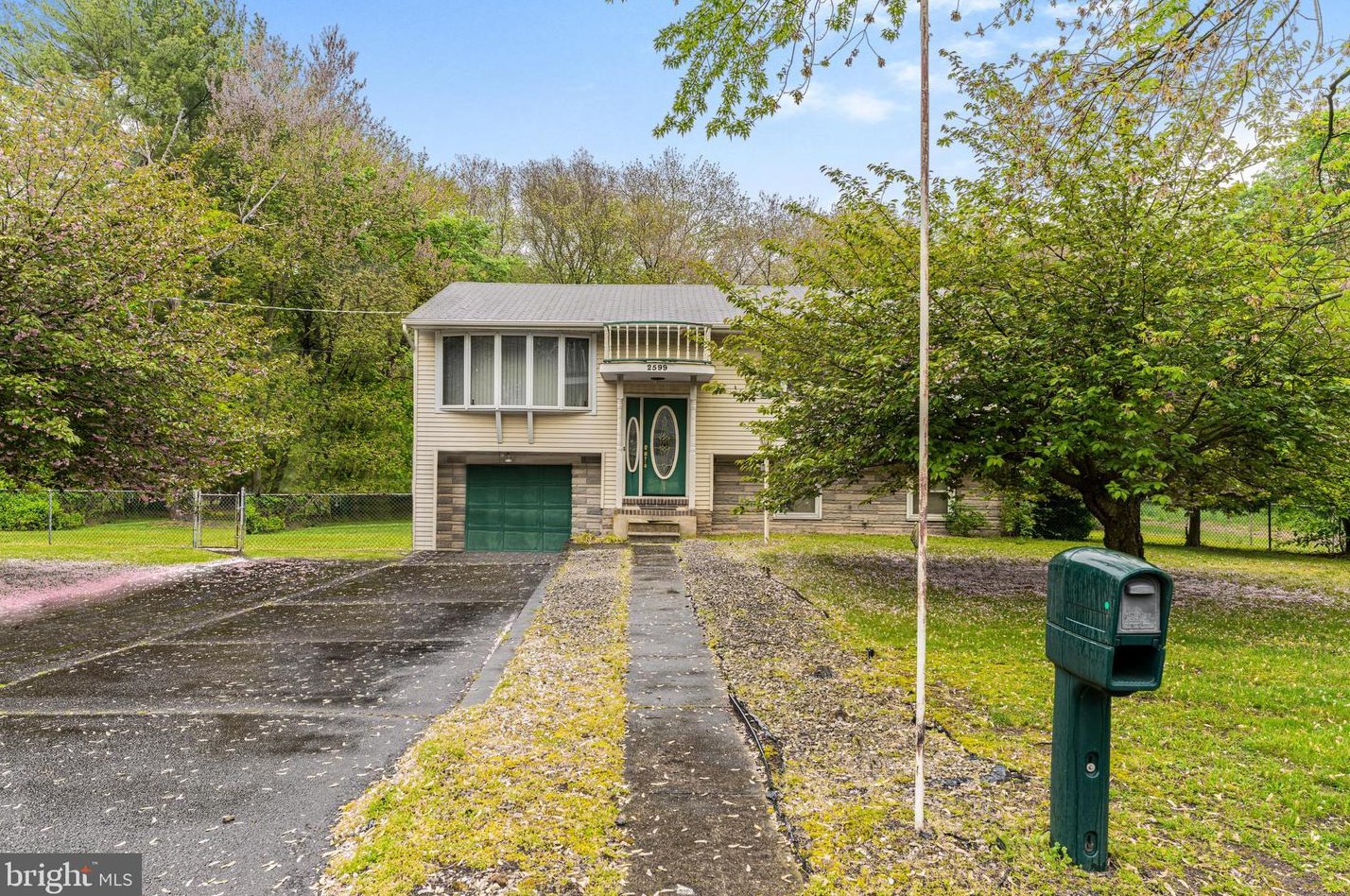 2599 Friendship St, Vineland, NJ 08360-1763