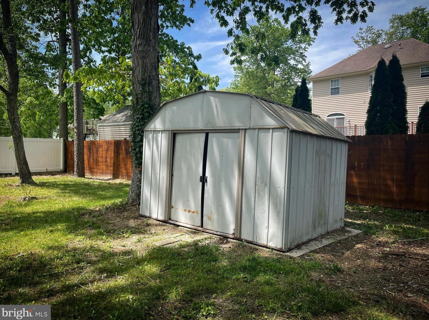 1308 Cedarbrook Ave, Millville NJ  08332-4701 exterior