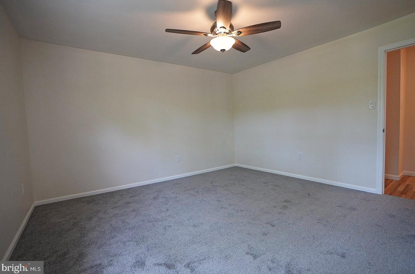 1308 Cedarbrook Ave, Millville NJ  08332-4701 exterior