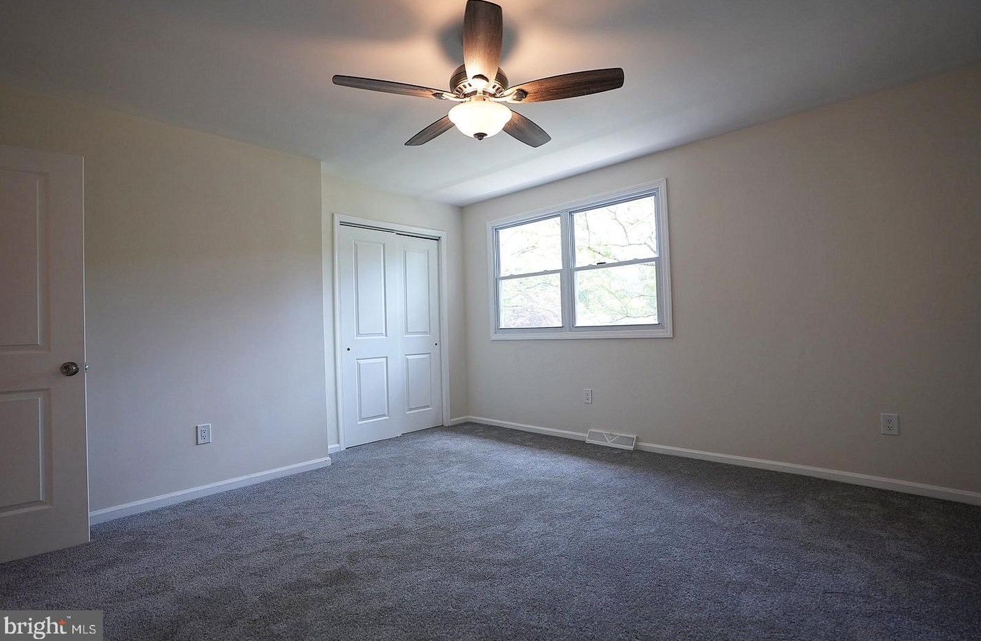 1308 Cedarbrook Ave, Millville NJ  08332-4701 exterior