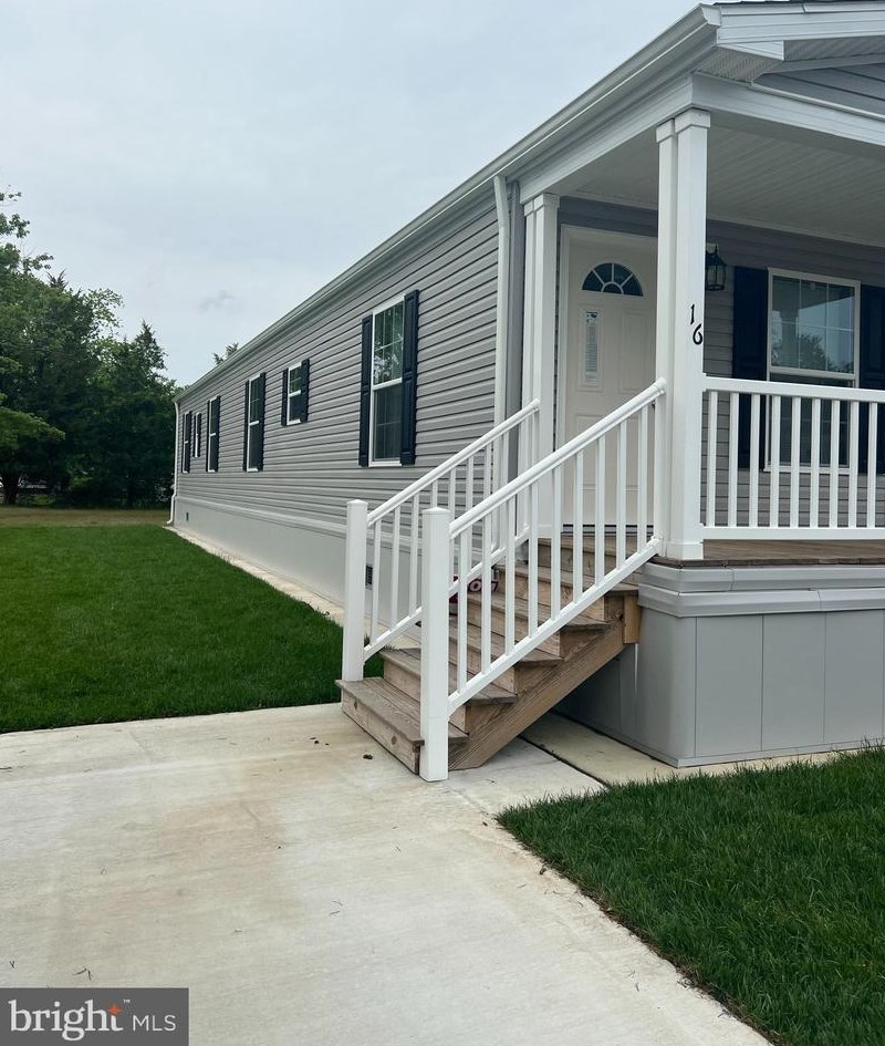 16 Jfk Blvd, Millville, NJ 08332-4409
