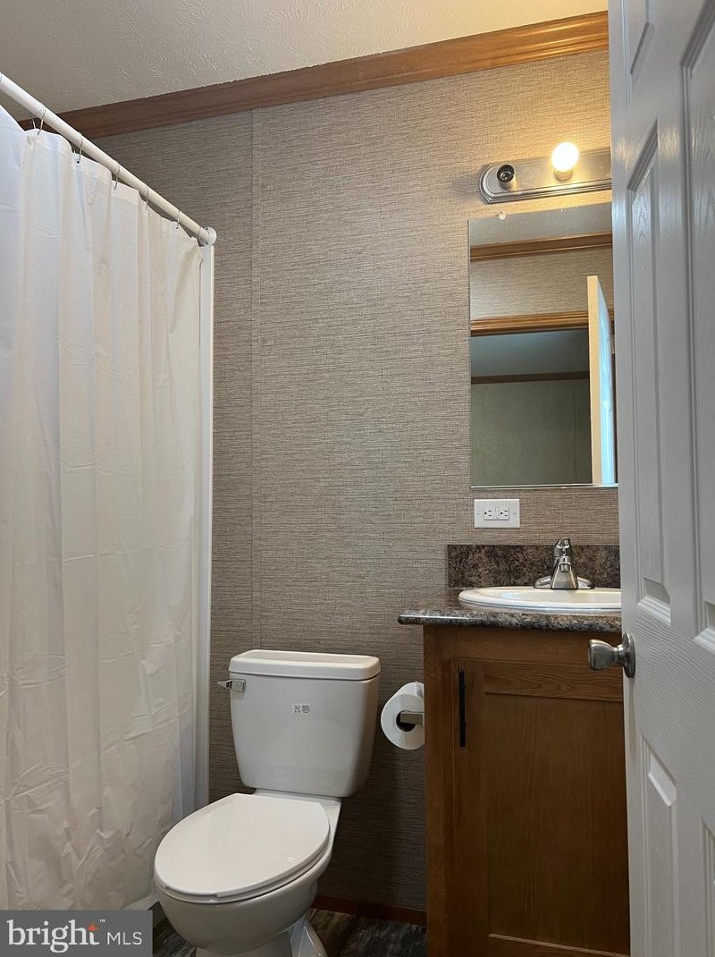 16 Jfk Blvd, Millville NJ  08332-4409 exterior