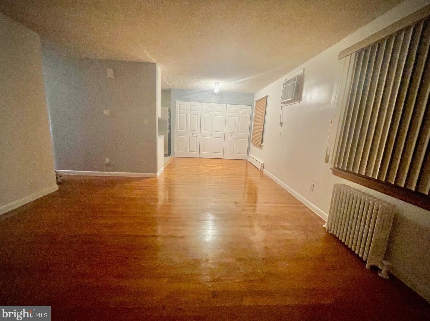 5193 Delsea Dr, Newfield, NJ 08344