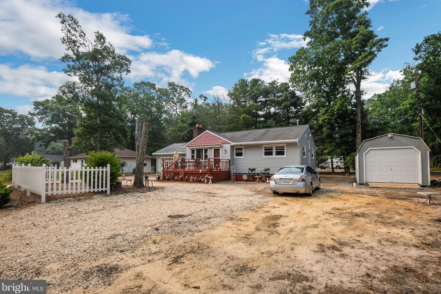 2201 Lakeshore Dr, Millville, NJ 08332-5436