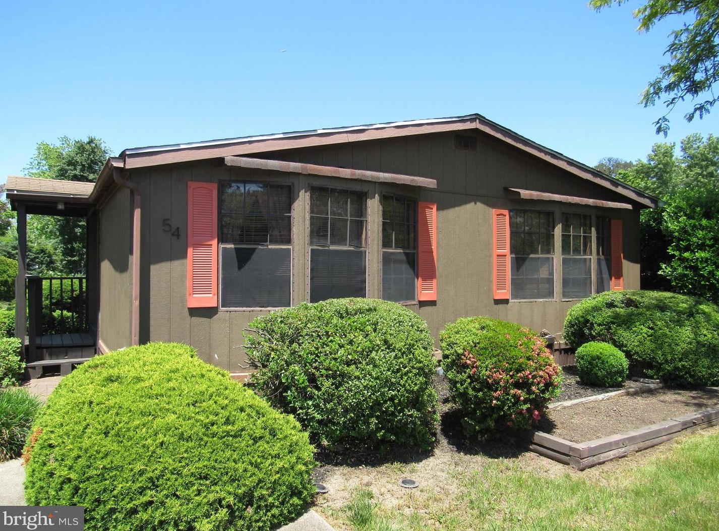 54 Jfk Blvd, Millville NJ  08332-4411 exterior