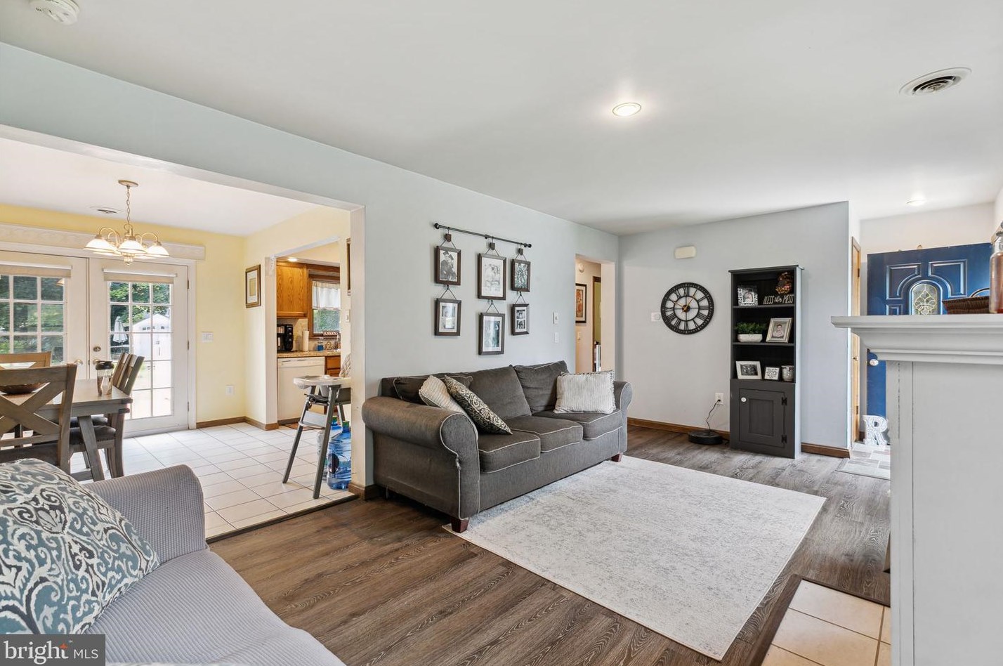 1281 East Ave, Vineland, NJ 08360-2821