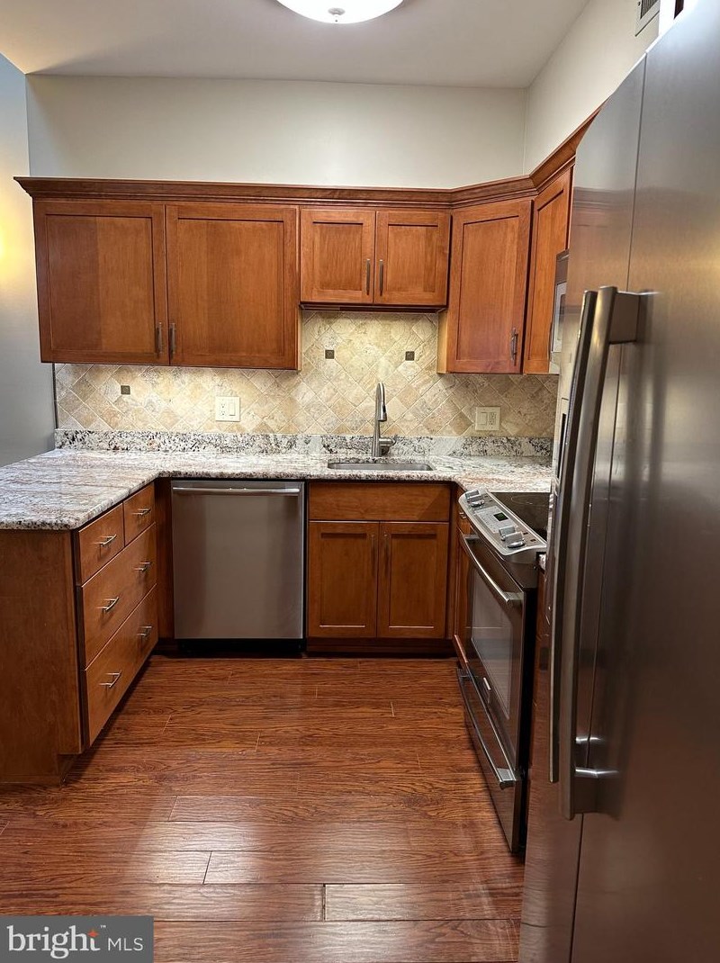 1117 Landis Ave, Vineland NJ  08360-4111 exterior