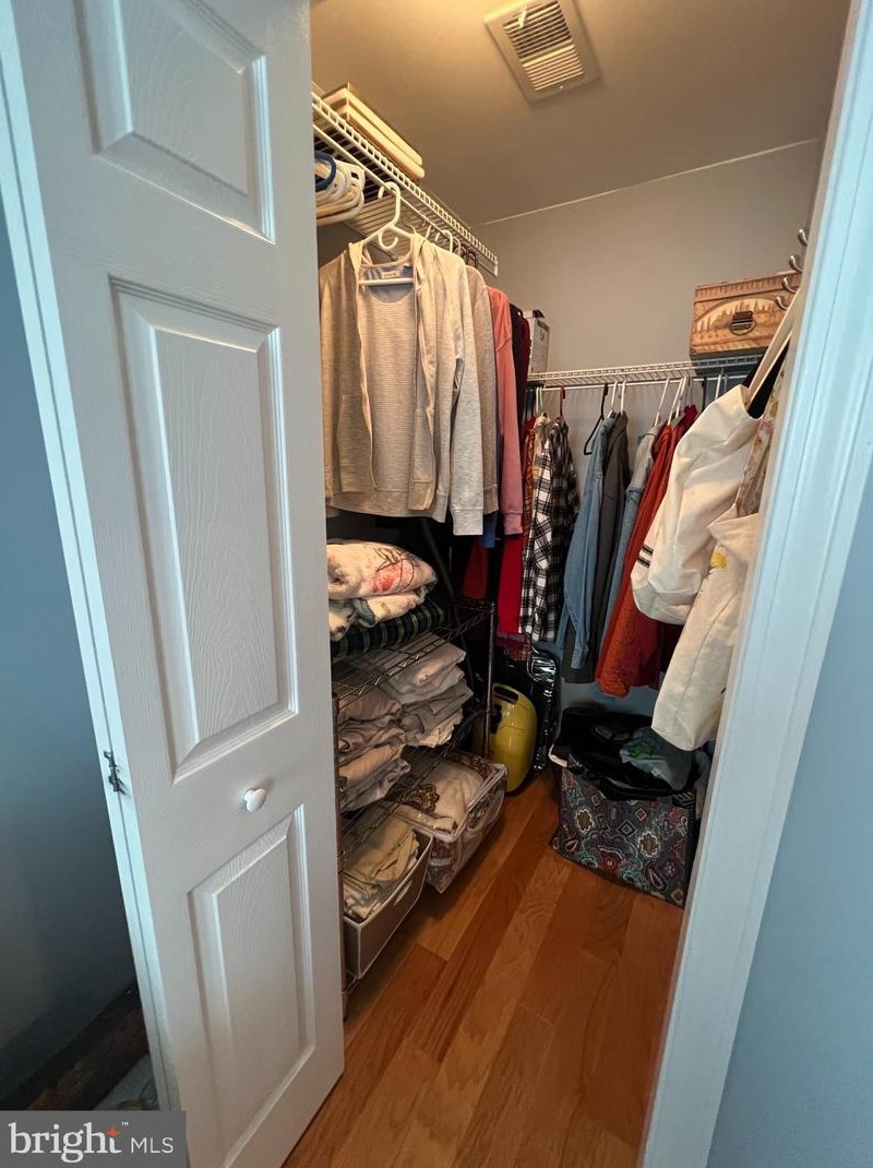 143 Cottage St, Millville NJ 08332-4829 exterior