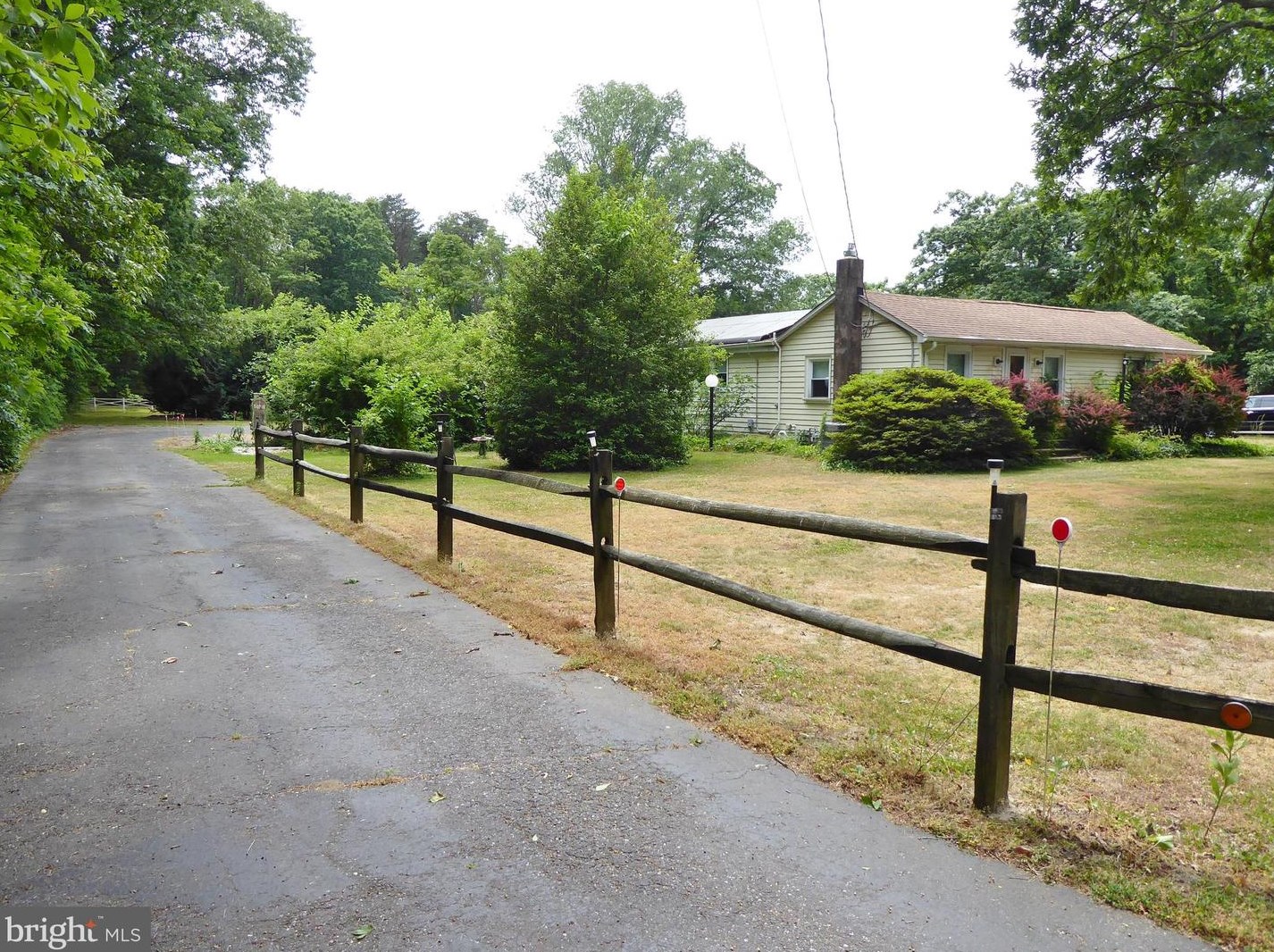 13137 Buckshutem Rd, Millville, NJ 08332-7613
