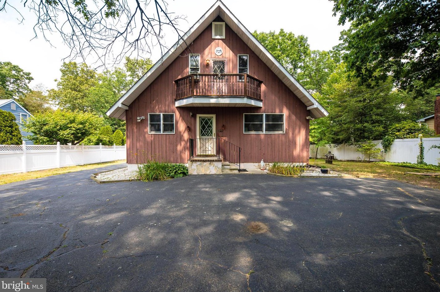 3251 Delsea Dr, Vineland, NJ 08360-1897