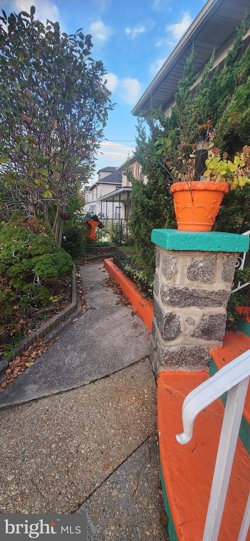 513 S 8th St, Vineland, NJ 08360