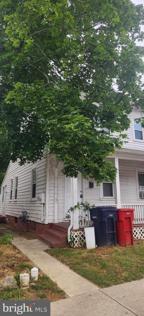 60 Church St, Stow Creek Twp, NJ 08302-2025