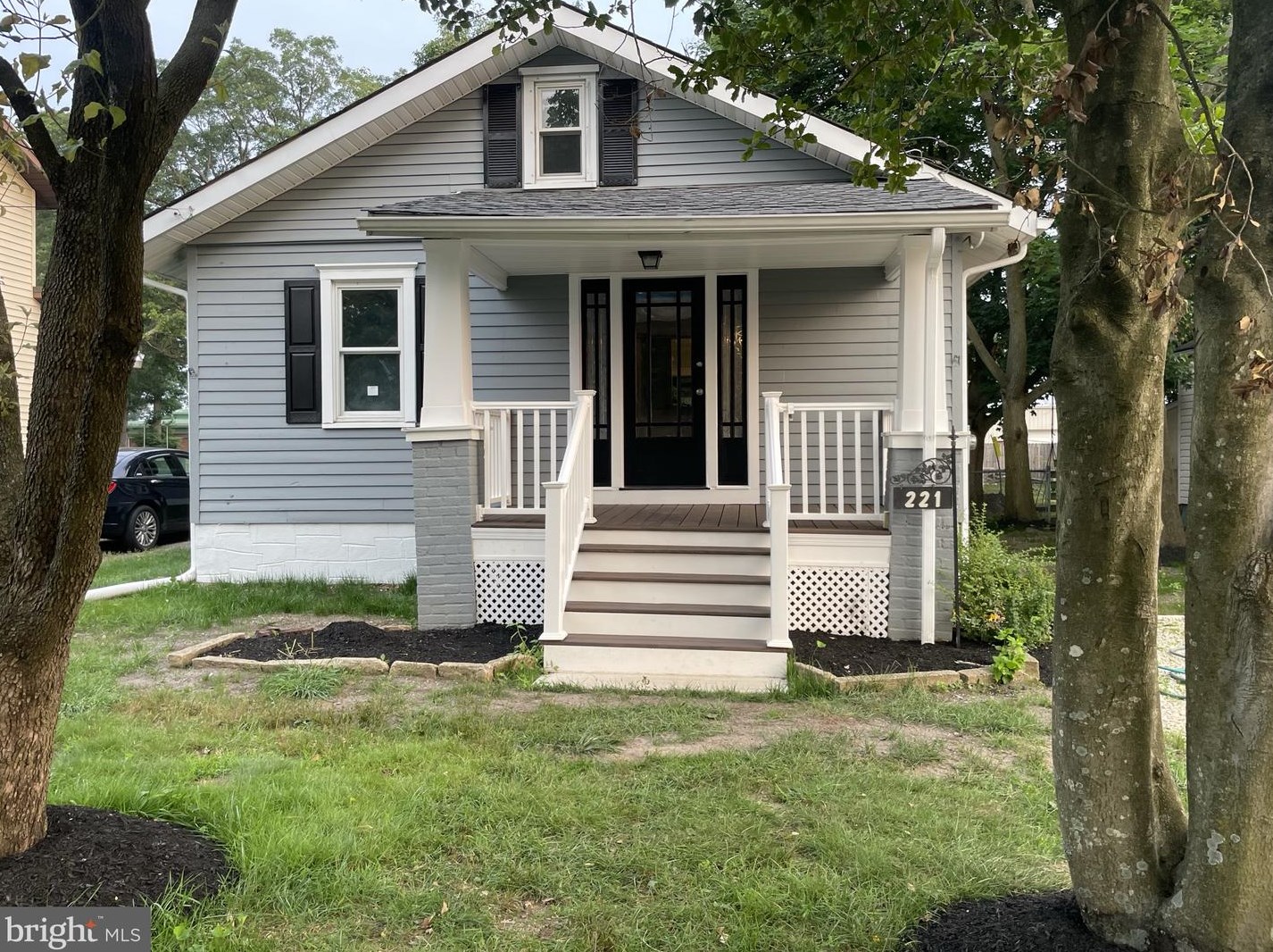 221 Fenimore St, Vineland, NJ 08360