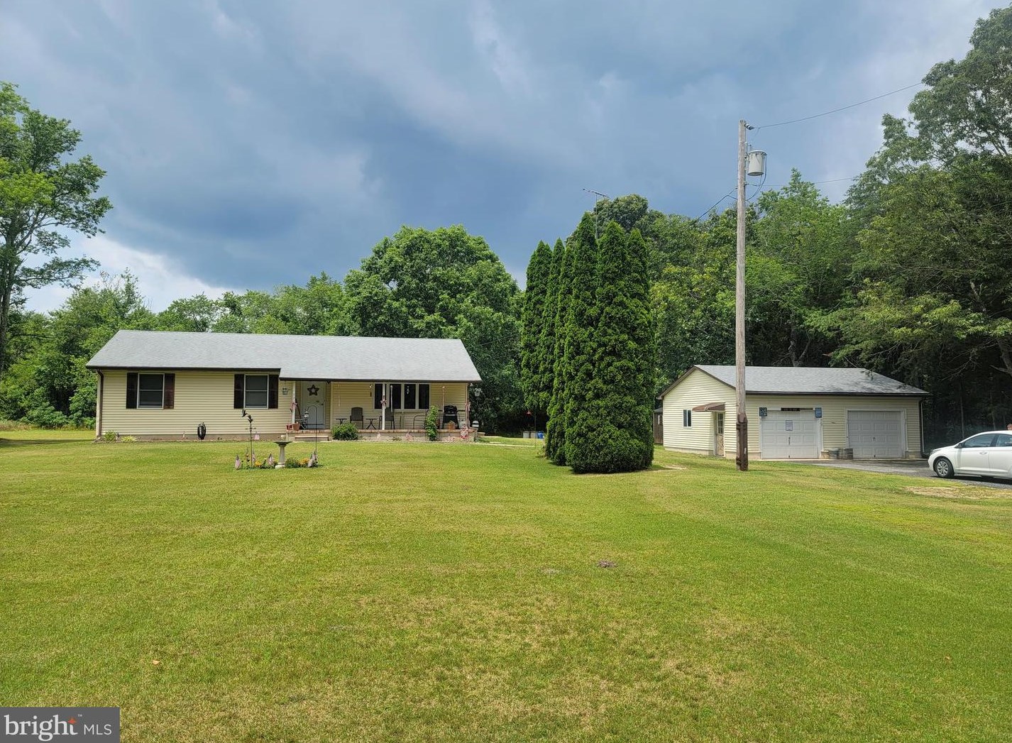 571 Newport Rd, Millville NJ  08332-7818 exterior