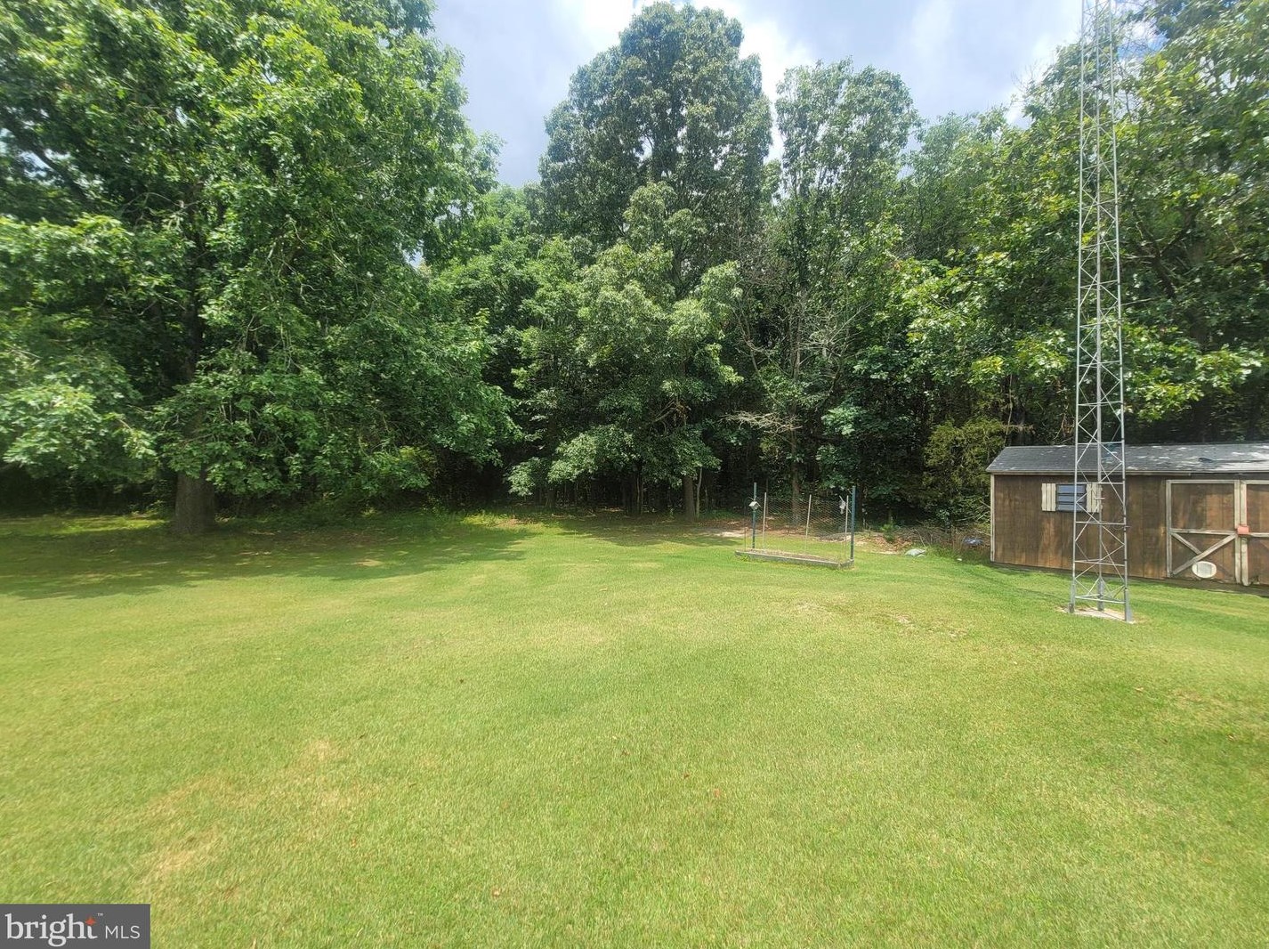 571 Newport Rd, Millville NJ 08332-7818 exterior